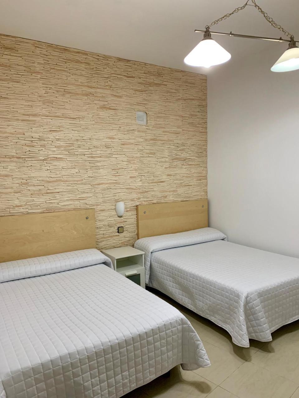 瓦尔德莫罗 塞万堤斯旅馆酒店 外观 照片